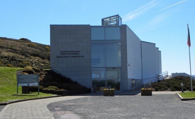 Ballycroy National Park Centre © Gordon Hatton cc-by-sa/2.0 :: Geograph ...