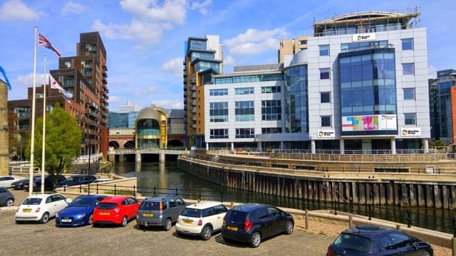 Granary Wharf, Leeds © Mark Stevenson :: Geograph Britain And Ireland