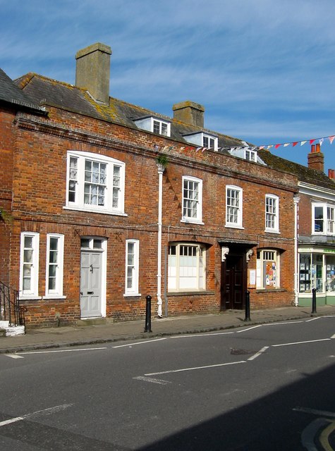 37, High Street, Steyning © Simon Carey :: Geograph Britain and Ireland