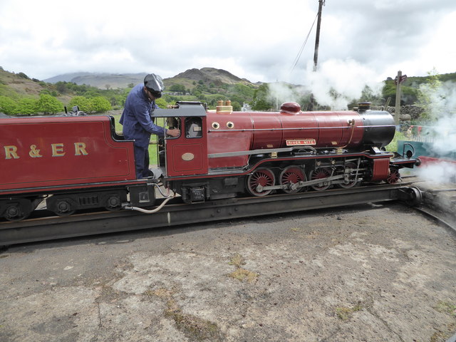 'River Mite' on the turntable at Dalegarth Station