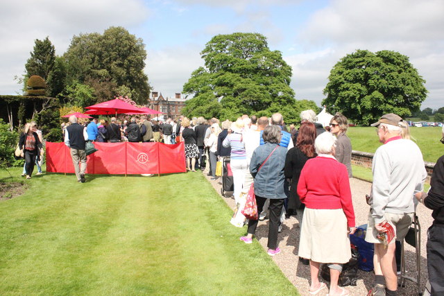 The Antiques Roadshow at Arley Hall