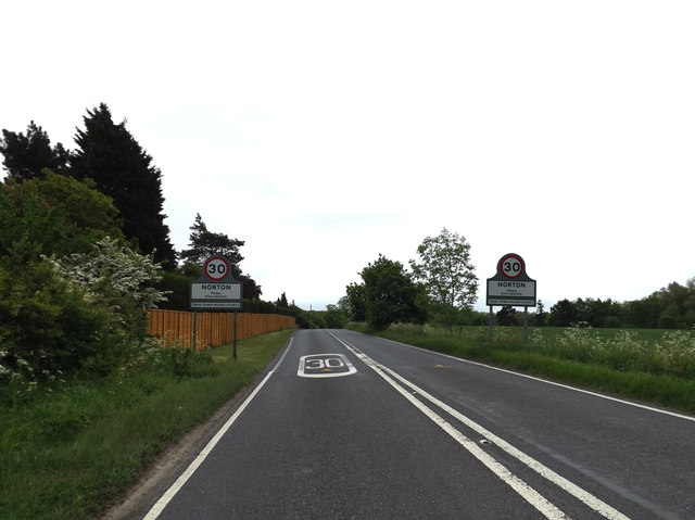 Entering Norton on the A1088 Ixworth Road
