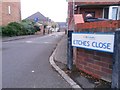 Northbourne: entering Etches Close and footpath E55