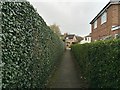 Footpath from Coventry Road to Lakin Road, Warwick