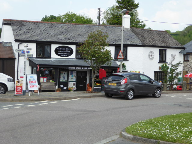 Riverside Stores & Post Office, © Chris Allen :: Geograph Britain 