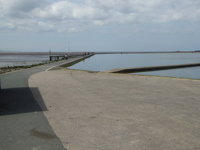 Footpath round the Marine Lake at West Kirby
