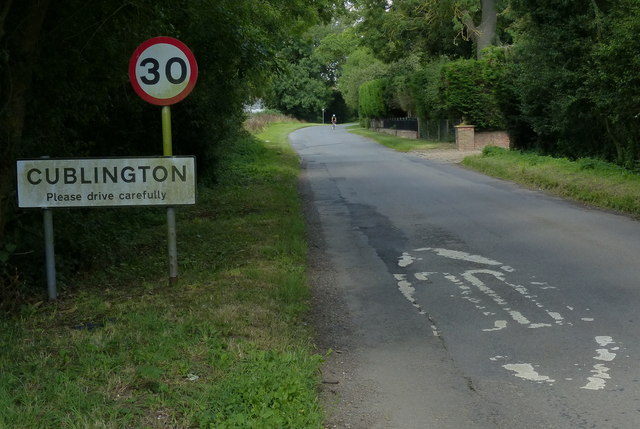 Aston Abbotts Road in Cublington