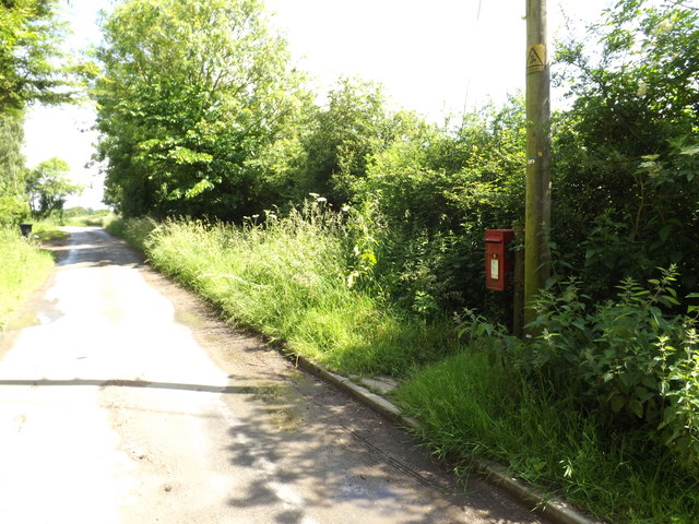 Nettlestead Road & Westleygreen Farm Postbox