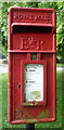 Close up, Elizabeth II postbox on Faulkner