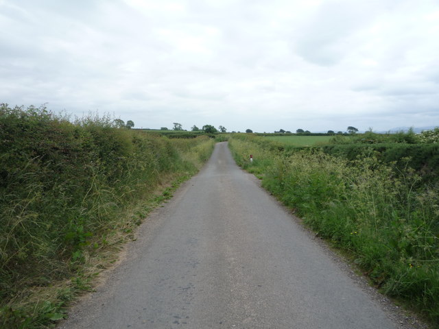 Minor road towards Aikton