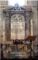 TL0221 : St Peter, Dunstable Priory - Monument by John Salmon