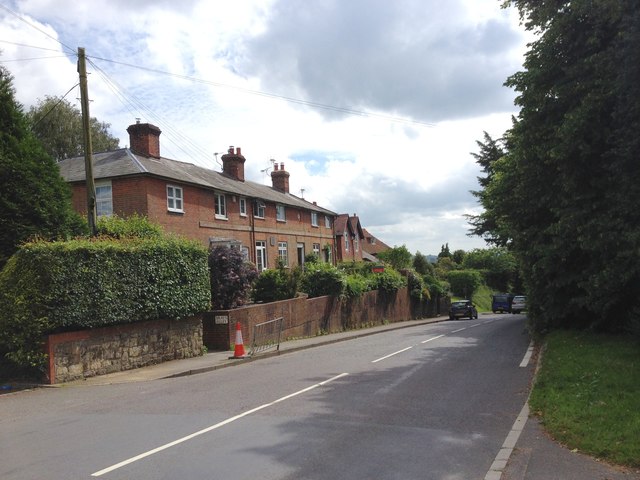 West Road, Goudhurst © Chris Whippet :: Geograph Britain and Ireland