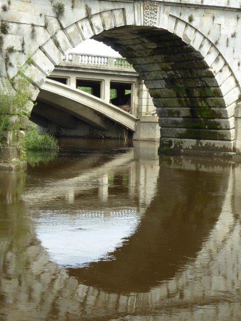 Arch in Atcham Old Bridge © Philip Halling :: Geograph Britain and Ireland