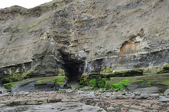 Cave at Jet Wyke