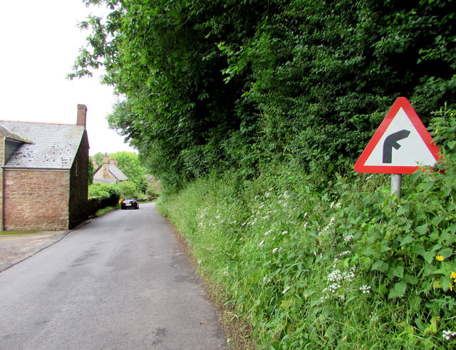 Warning sign in a Goodrich hedge