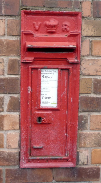 Victorian postbox on Nottingham Road,... © JThomas :: Geograph Britain ...