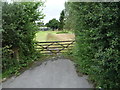 Gated track off Coventry Lane (A6002)