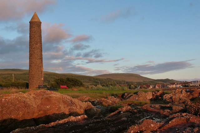 The Pencil Monument, Largs © Raibeart MacAoidh cc-by-sa/2.0 :: Geograph ...