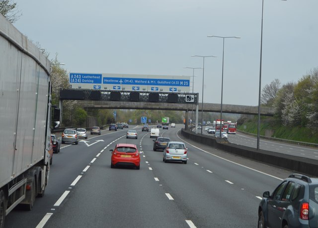 M25, clockwise, J9 © N Chadwick cc-by-sa/2.0 :: Geograph Britain and ...