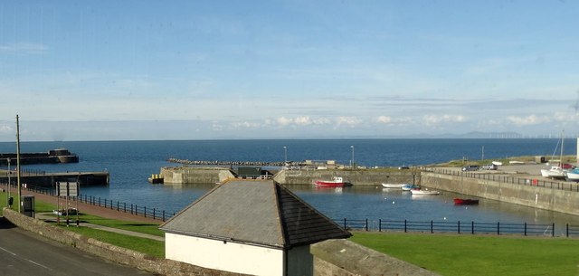 Harrington Harbour © Rob Newman cc-by-sa/2.0 :: Geograph Britain and ...