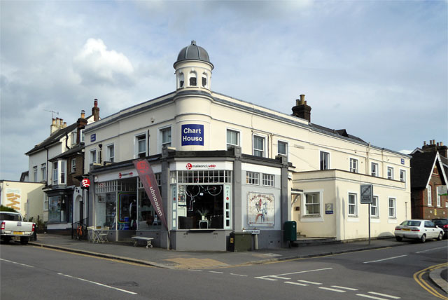 Chart House, Lesbourne Road, Reigate © Robin Webster cc-by-sa/2.0 ...