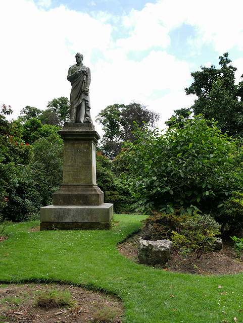 Palmerston Park, Statue of Viscount Palmerston