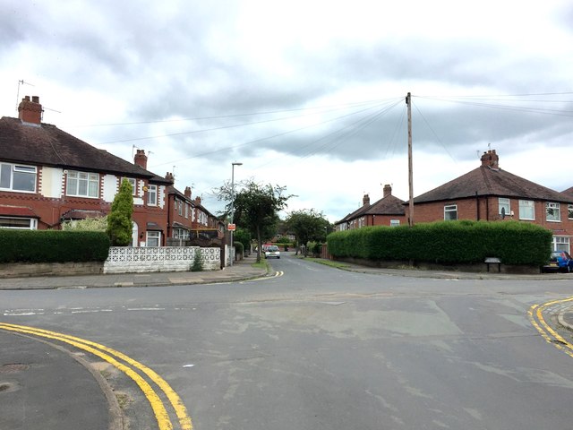 Trent Vale: junction of Greenwood Avenue and Riverside Road