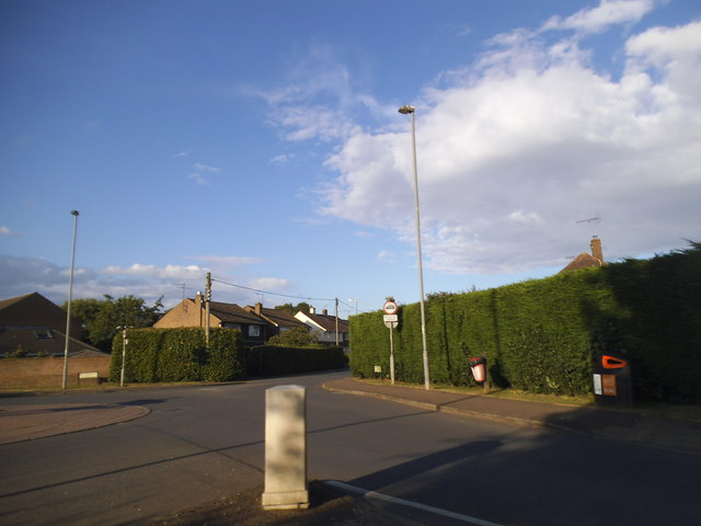 Roundabout on Dunstable Road, Toddington