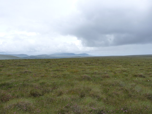 Plateau north of Cnoc Ruighean na Sgainn