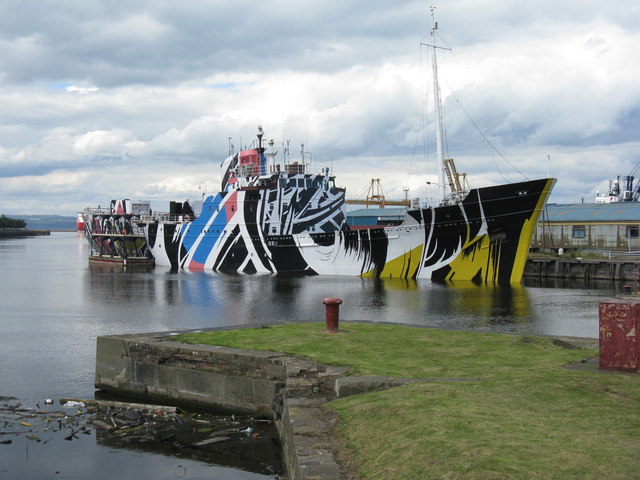 A Dazzle ship at Leith