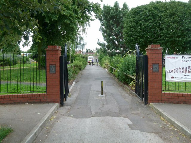 Gateway to King George V Recreation Ground