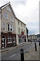 SO0428 : Beacons Antiques and Red Dragon, Bulwark, Brecon by Jaggery