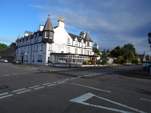 Caledonian Hotel. Ullapool © Bill Henderson cc-by-sa/2.0 :: Geograph ...