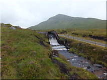 NH1765 : Outfall from abstraction pipe leading into Allt na MÃ²ine MÃ²r by Alpin Stewart