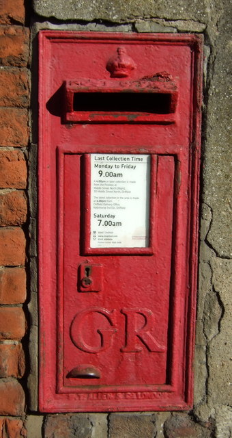 Close Up, George V Postbox On Exchange © Jthomas :: Geograph Britain 