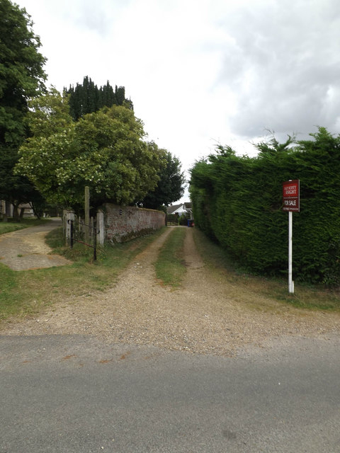 Footpath off Church Lane