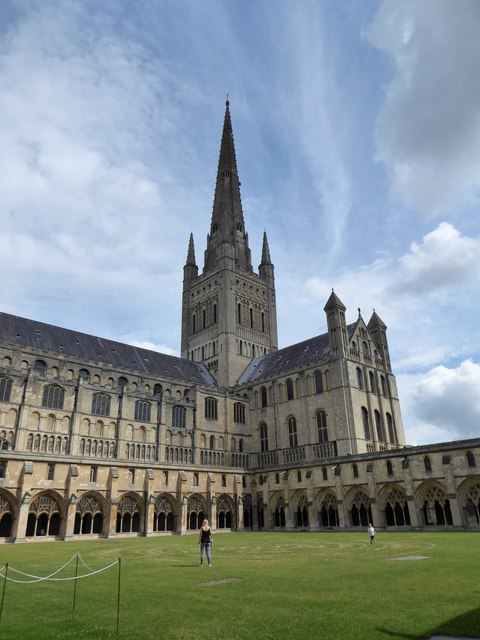 Norwich Cathedral: green © Basher Eyre :: Geograph Britain and Ireland