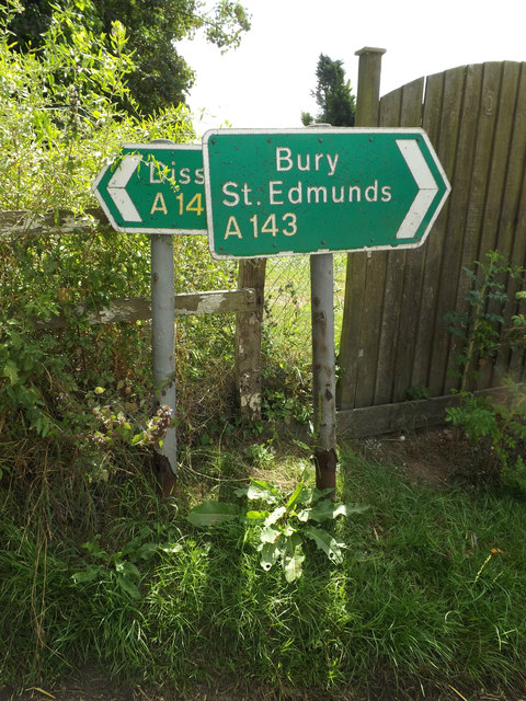 Roadsigns on the A143 Diss Road