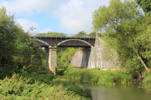 Grand Union Canal aqueduct over Great... © Oast House Archive cc-by-sa ...