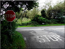 H5373 : Stop sign, Cairn Road by Kenneth  Allen