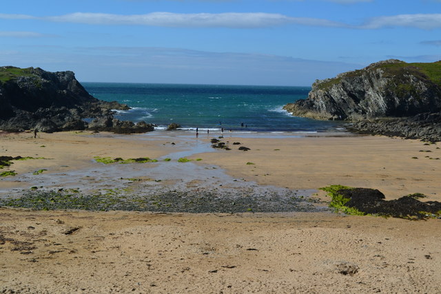 Beach at Porth Dafarch © David Martin :: Geograph Britain and Ireland