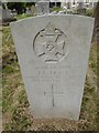 Chalfont St Giles Parish Church: CWGC grave (ii)