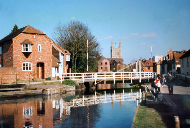 West Mills Swing Bridge © Des Blenkinsopp :: Geograph Britain and Ireland