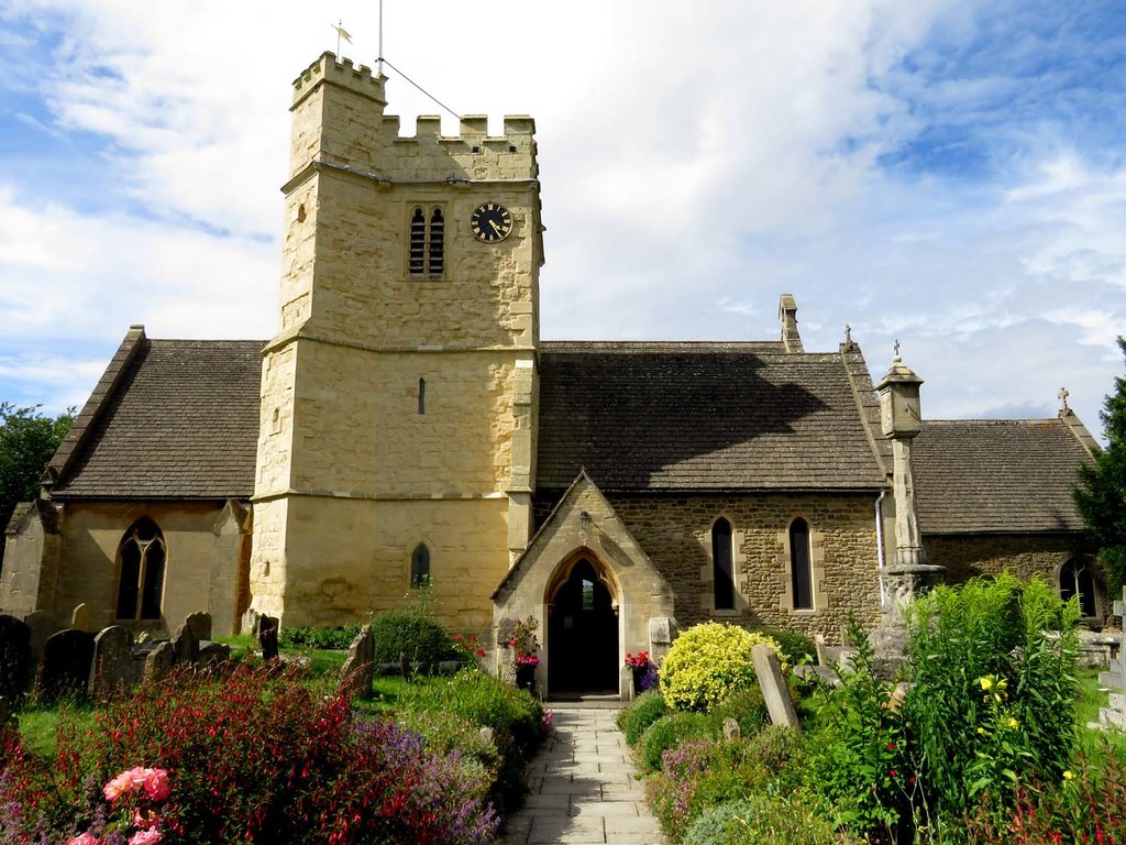 St Andrews Church in Headington © Steve Daniels cc-by-sa/2.0 ...