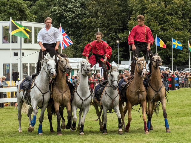 The Lowther Show - 13 August 2016 (10)