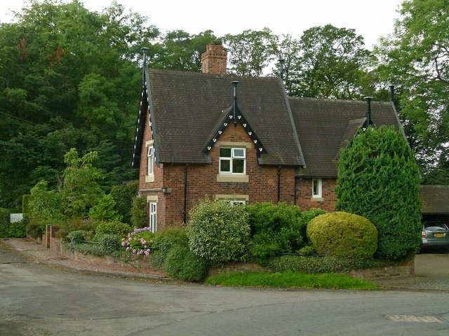 Gateway Cottage, North Road
