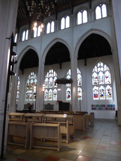 Inside St Edmundsbury Cathedral 10 © Basher Eyre Geograph Britain