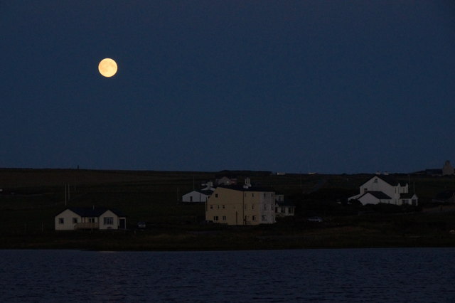 Full moon rising over Easter Loch, Uyeasound