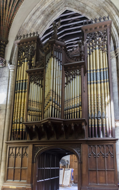 Organ Holy Trinity Church Hull © Julian P Guffogg Geograph Britain