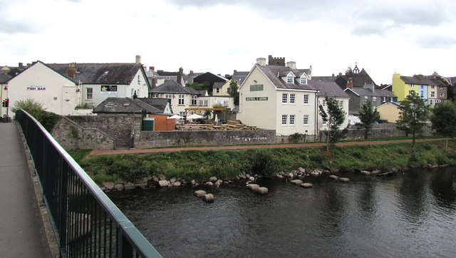 East bank of the River Usk, Brecon